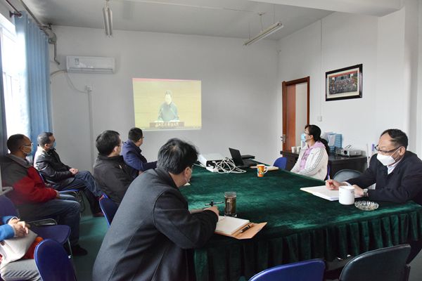 av在线
分会场_副本.jpg